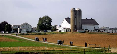 Amish School Survivors Struggle After Killings The New York Times