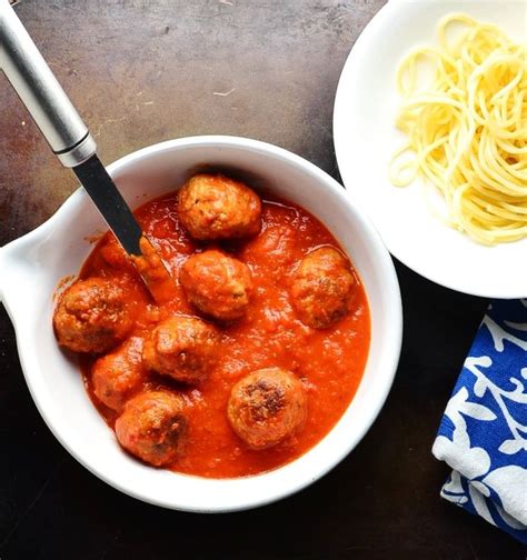 These Turkey Meatballs In Tomato Sauce With Roasted Peppers Are A