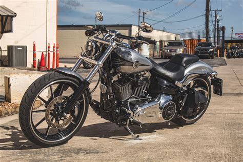 Pre Owned 2015 Harley Davidson Fxsb Breakout