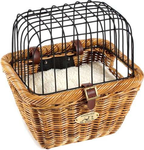 Hollandbikeshop.com has the dog basket you're looking for! Nantucket Bike Basket Company Cisco Pet Bike Basket with ...