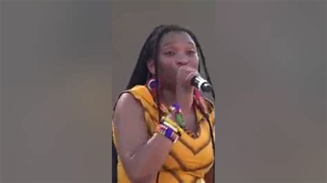 Lucky Dubes Daughter Nkulee Dube Doing Very Well On Stage Youtube