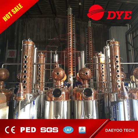 Industrial Copper High Wine Vodka Distillation Equipment