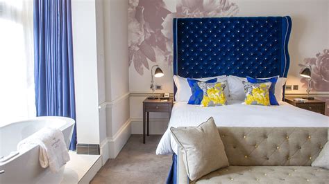 Five Star Boutique Hotel In London City Centre With Great Dining
