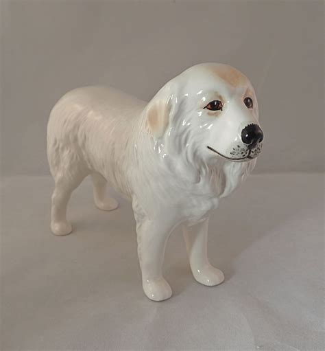 Vintage Ceramic Dog Figurine Great Pyrenees By Sylvac 16cm 63