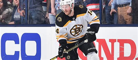 Boston Bruins Forward Chris Wagner To Drive Pace Car In Foxwoods Resort