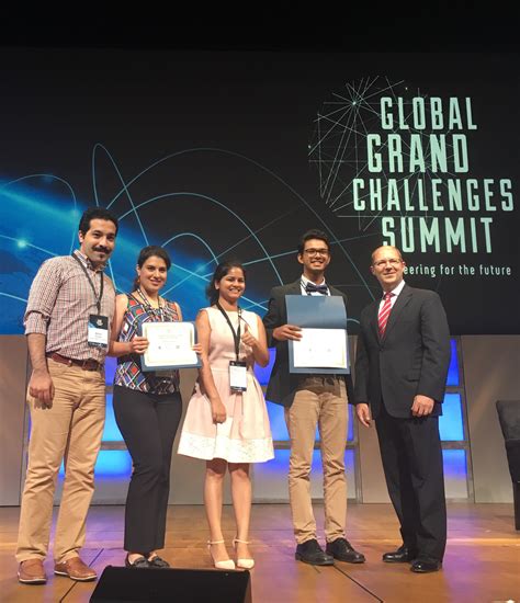 Students Win Top Award For Poster At Global Grand Challenges Summit