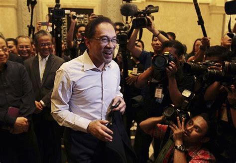 6:11 mediarakyat 1 346 970 просмотров. Malaysia Ancam Penjarakan Semua Anak Anwar Ibrahim ...