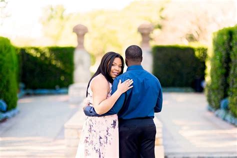 The third line of this short bio for instagram describes what she does: Brooke & Abiola's engagement Session is up now on the blog ...