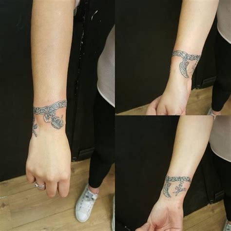 50 Charming Wrist Bracelet Tattoos Designs And Ideas 2018
