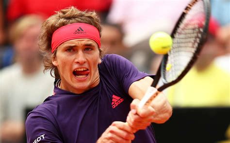 Alexander zverev ретвитнул(а) chelsea fc. Alexander Zverev dropped out of the fight in a tournament in Rome - Tennis Time