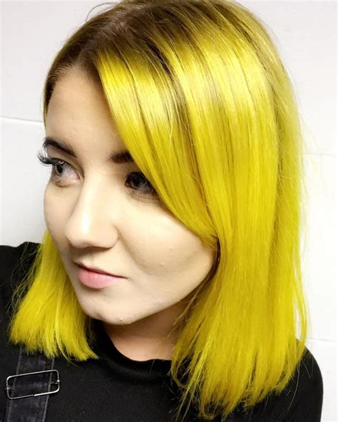 25 Attention Grabbing Yellow Hair Color Ideas — Bright As The Sun Check