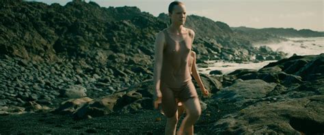 Nude Video Celebs Julie Marie Parmentier Nude Roxane Durane Nude Evolution