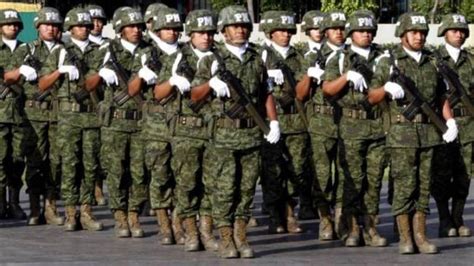 Buscan Policía Militar Para Patrullar Las Calles En México