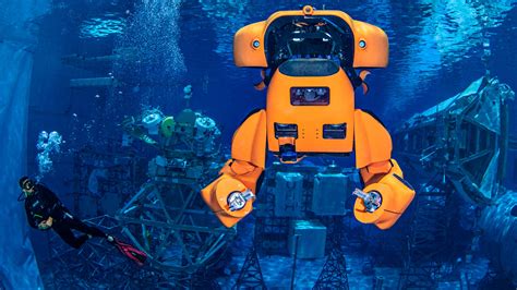 This Transformer Robot Lives Underwater — Strictly Robots Tech