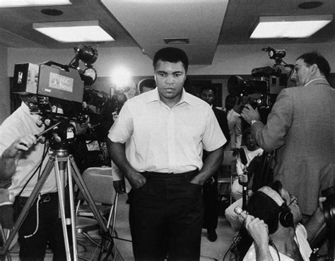 Muhammad Ali Dead 22 Classic Photos Of His Life Time