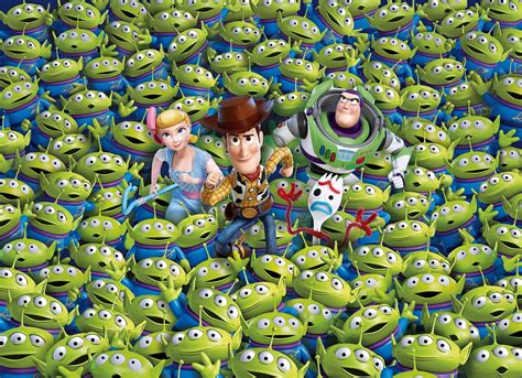 Download Toy Story Sea Of Alien Wallpaper