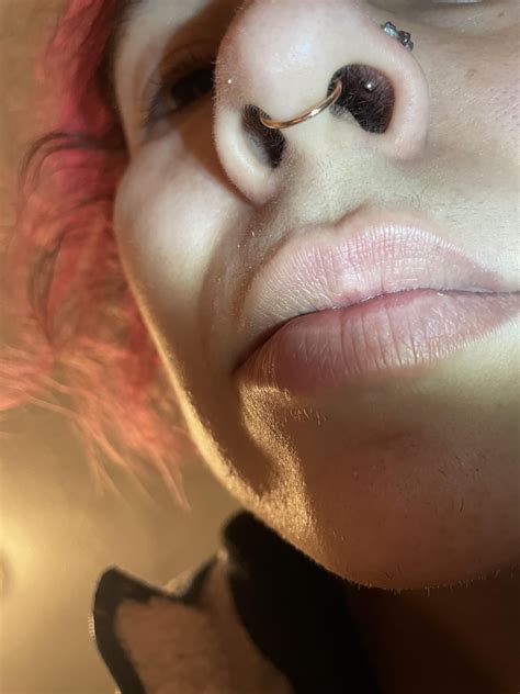 5 Month Old Nostril Piercing Is Suddenly Swollen And Sore Should I Be Worried Rpiercing