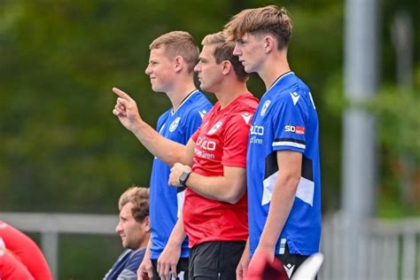 17 Jähriger Haller Spielt Bei Arminia Bielefeld Und Träumt Von Profi