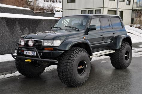 Lc80 Cars 4x4 Iceland Toyotaclassiccars Carros Toyota Camiones