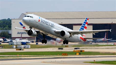 American Airlines Warns Its Overstaffed By About 8000 Flight