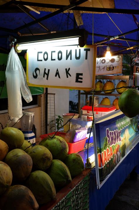 It is only one stop away from klcc (i.e. Kampung Baru, un village au coeur de Kuala Lumpur