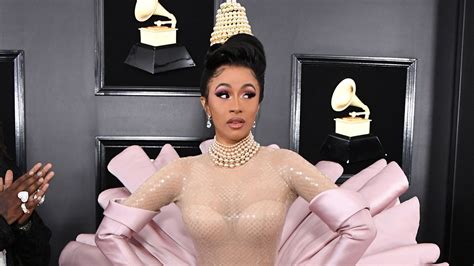 Cardi B Slays In Dramatic Ensemble And Headpiece At 2019 Grammys