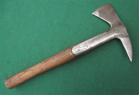 Firemans Fire Fighters Vintage Axe Made In Enlgand Date Unknown