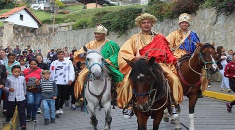 Colonia Tovar Celebra Tradicional Bajada De Los Reyes Magos El