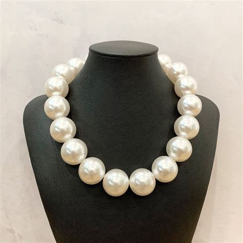 Oversized Pearl Necklace Oversizedone