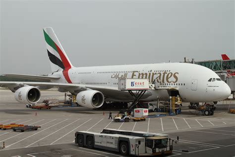 Fileemirates A380 800a6 Edo 5736886169 Wikimedia Commons