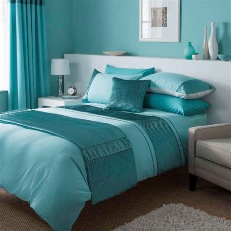 Fascinating Turquoise Bedding Sets Add A Fresh Touch To The Bedroom