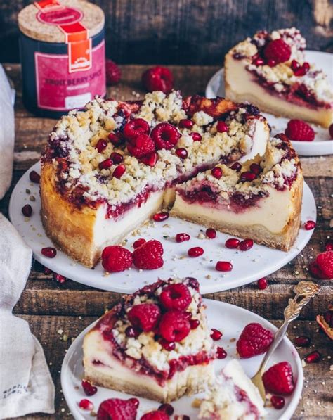 Maria panzer / einfach backen. Käse-Streuselkuchen mit saftiger Beerenfüllung (vegan ...