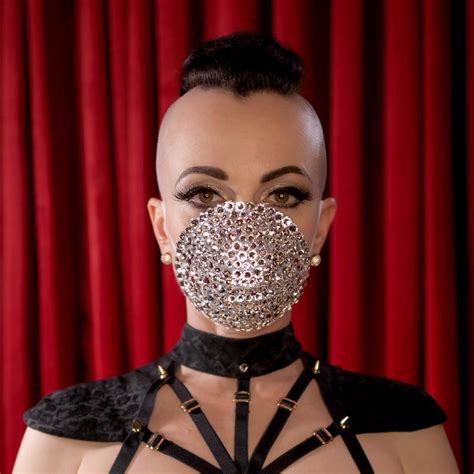 ‘quarantine Cabaret A Sexy Show For Sidelined Stars Las Vegas Review Journal