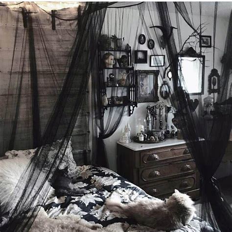 Superb Goth Pastel Bedroom For Your Cozy Home Goth Home Decor Gothic
