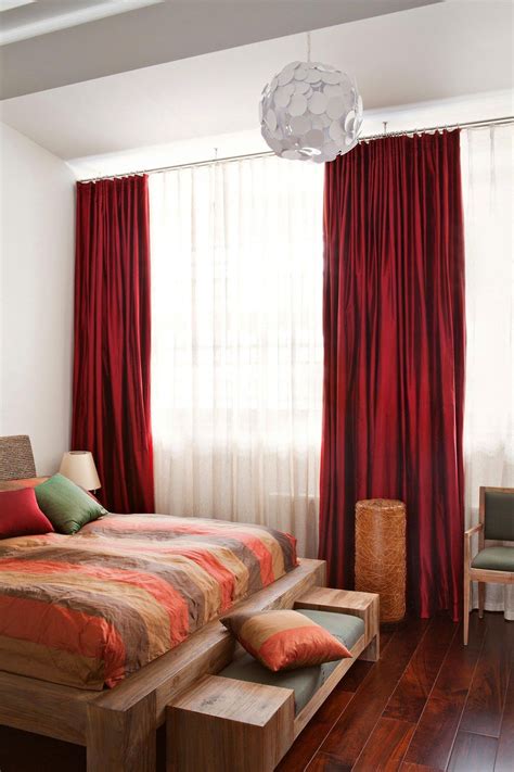 This will add a bit of funkiness to your bedroom. Ruben Dishdishyan House 12 | Red curtains bedroom, White ...