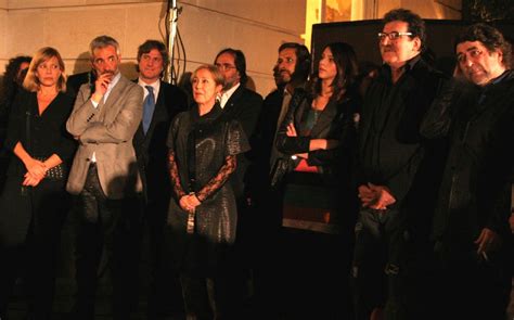 También estuvo nominada a 2 premios óscar 2006 en las categorías de mejor película animada y mejor canción. Agencia LPM: JOAQUIN SABINA RECIBIO EL PREMIO EQUINOCCIO ...