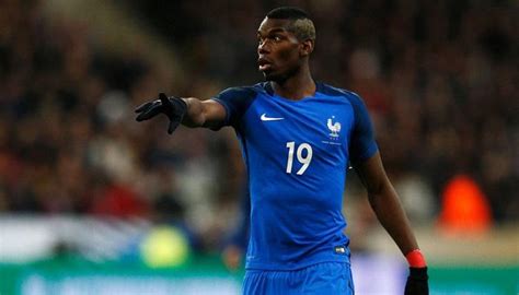 Paul pogba started his senior career playing for manchester united, then played for juventus from 2012 to 2016, before returning to manchester manchester united midfielder paul pogba became the latest footballer to display the palestinian flag in a show of support as he paraded it around old. ماكيليلي يتوقع تتويج فرنسا بالمونديال مع بوجبا