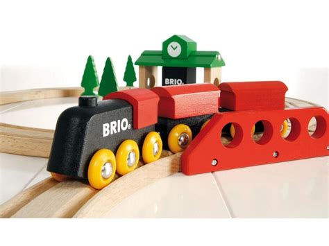 5 out of 5 stars. BRIO Classic Travel Fig 8 Train Set - 33028 | Table ...