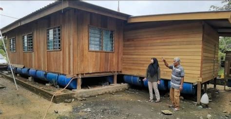 Kreatif Warga Emas Ini Bina Rumah Terapung Siap Sedia Hadapi Banjir