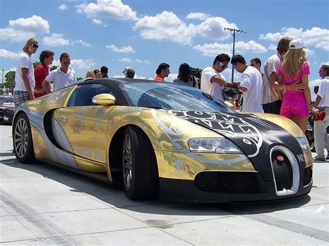Background Bugatti Veyron Gold And Blue On Golden Car Hd Wallpaper Pxfuel