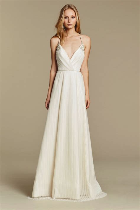It must be elegant, bright and beautiful. Under $1,000 Beach Wedding Dresses: 23 Romantic Wedding ...