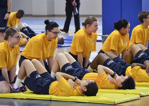 Navy Releases Official Physical Fitness Assessment Mobile App United