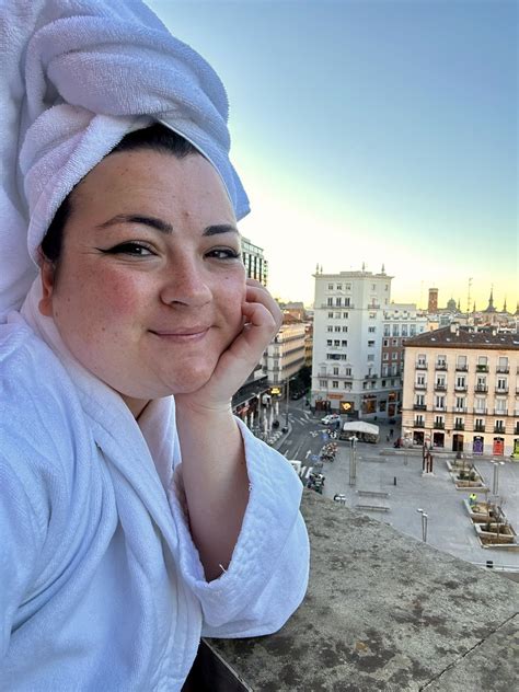 Teresa López Cerdán On Twitter Yo Amaneciendo En Un Hotel Queriendo