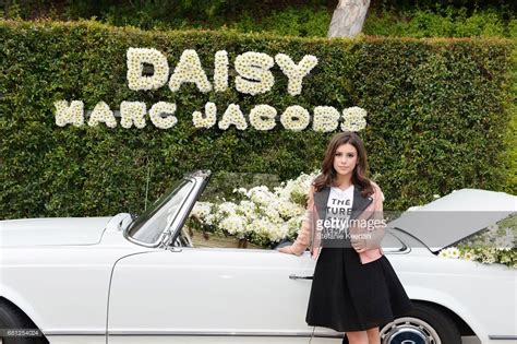 Marc Jacobs Fragrances And Kaia Gerber Celebrate Daisy Photos And