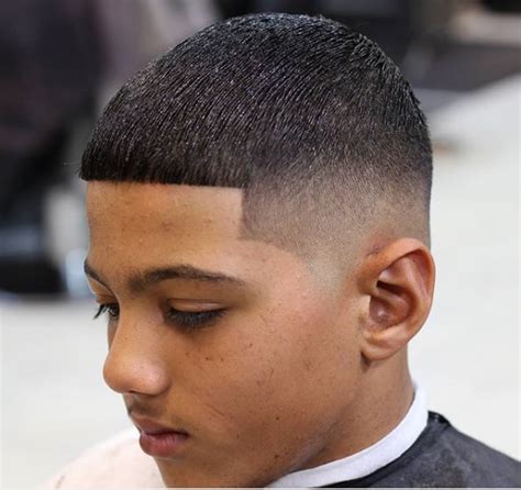 More new haircuts are becoming popular while other old classic haircut styles are also finding their way back into the fashion. Short Fade black boy