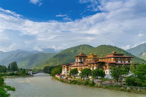 Historically a remote kingdom, bhutan became less isolated in the second half of the 20th century. Bhutan Tourism | Responsible Trips with Enchanting Travels
