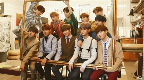 Be the first to know. Fans Antusias, Fanmeet Wanna One di Malaysia Sempat ...