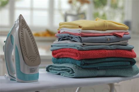 How To Iron Clothes Cleanipedia