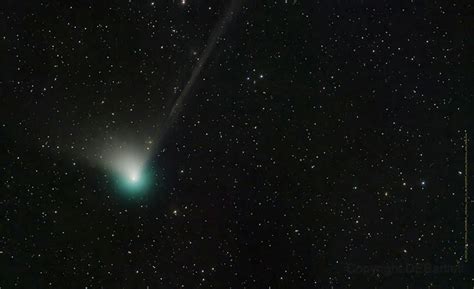 Einzigartiger grüner Komet kommt der Erde immer näher – Science | Heute.at