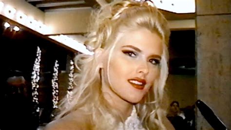 First Look At Anna Nicole Smith You Dont Know Me
